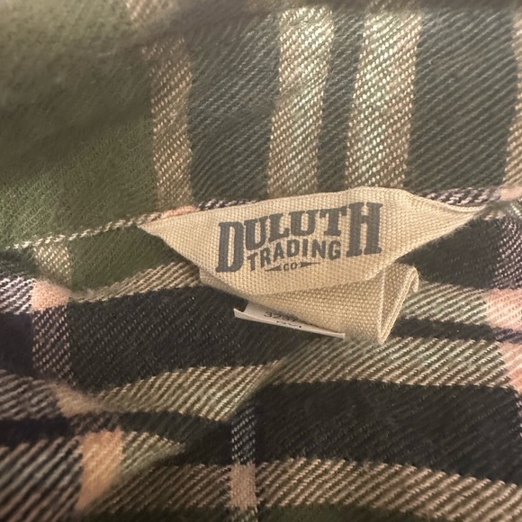 Duluth Trading Co Plaid Button-Up Shirt - Picture 4 of 5
